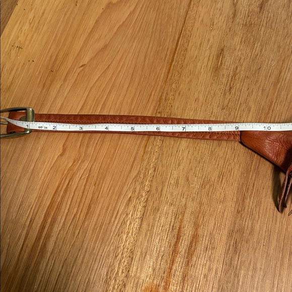 Sven USA Small Leather Sling Bag - Picture 10 of 12